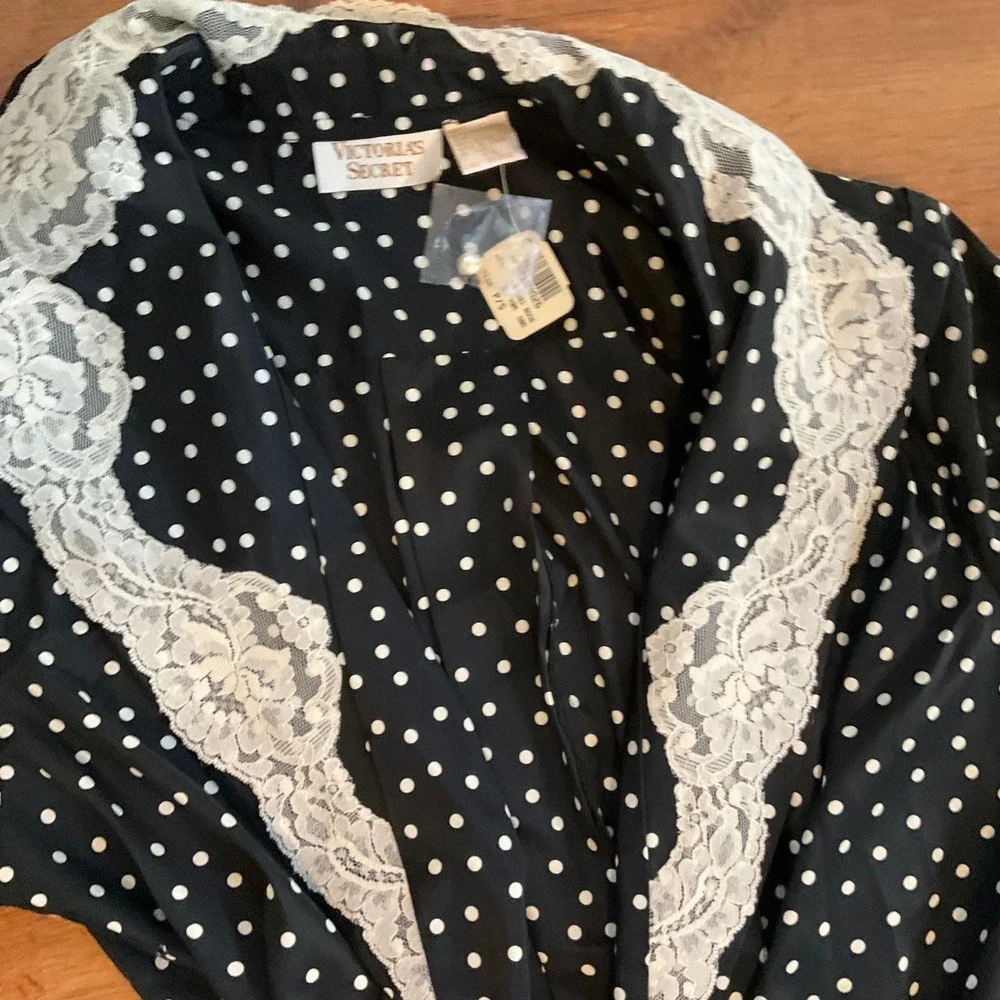 Victoria's Secret‎ Robe Women P/S Black Polka Dot Lace Trim Vintage NWT